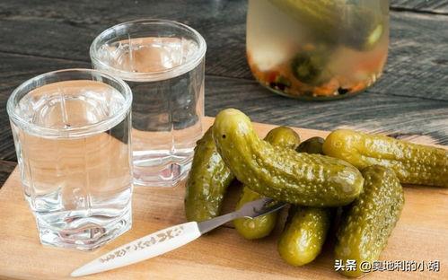 外国人吃酸黄瓜头条,全球食客争相品尝